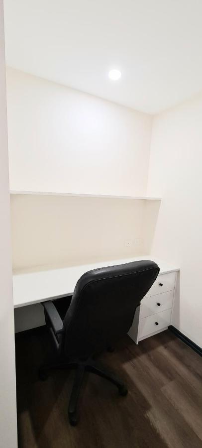 Ramada By Wyndham Brisbane Windsor 호텔 외부 사진