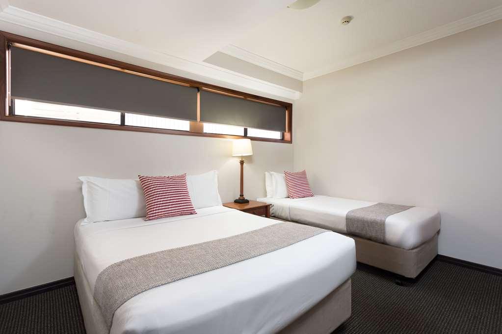 Ramada By Wyndham Brisbane Windsor 호텔 객실 사진