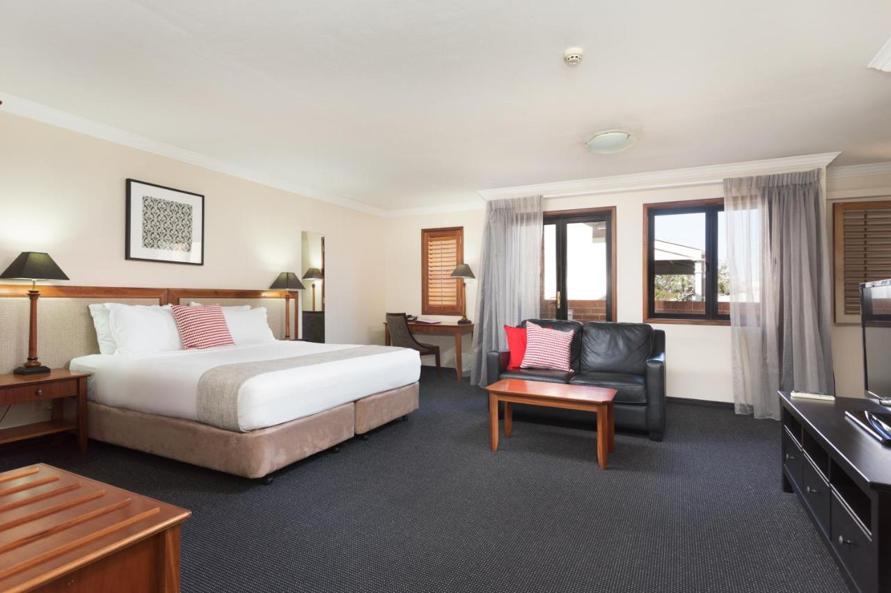 Ramada By Wyndham Brisbane Windsor 호텔 외부 사진